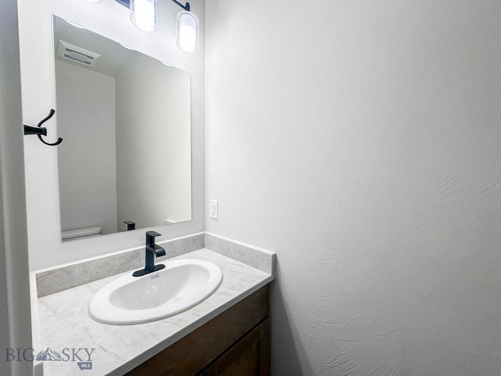 Walton Homestead - Residential