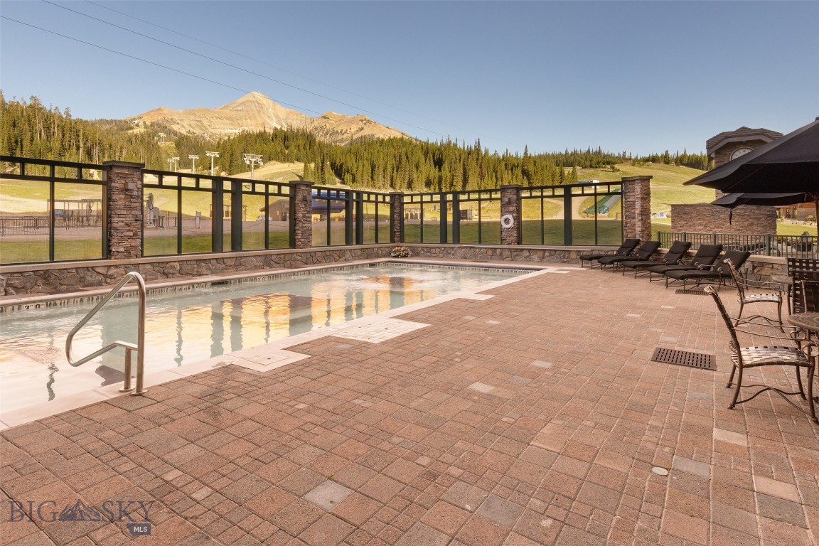 Summit Hotel Condo - Residential