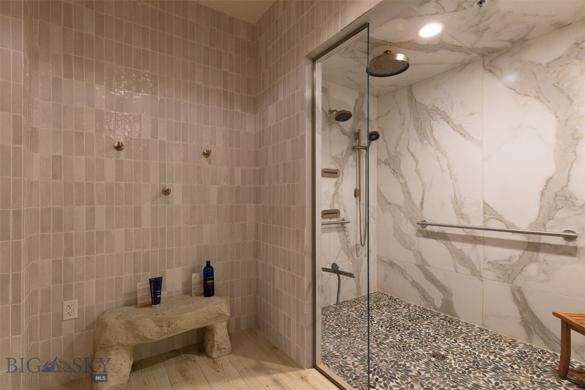 Summit Hotel Condo - Residential