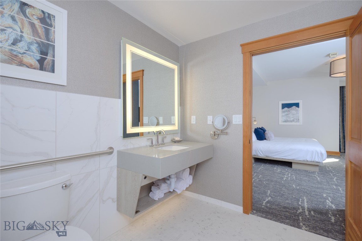 Summit Hotel Condo - Residential