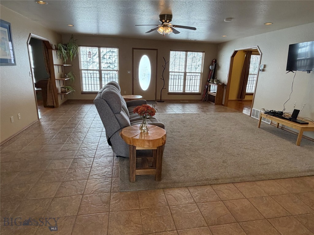 Middle Creek Meadows - Residential