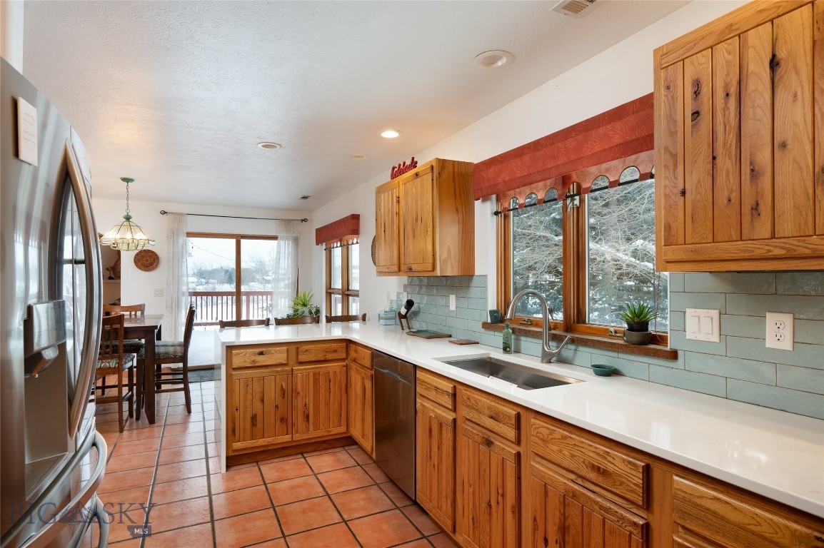 Bozeman, Montana 59715, United States, 5 Bedrooms Bedrooms, ,4 BathroomsBathrooms,Residential,Active,1688