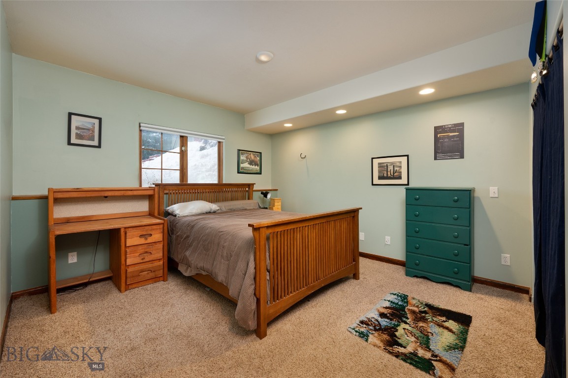 Bozeman, Montana 59715, United States, 5 Bedrooms Bedrooms, ,4 BathroomsBathrooms,Residential,Active,1688