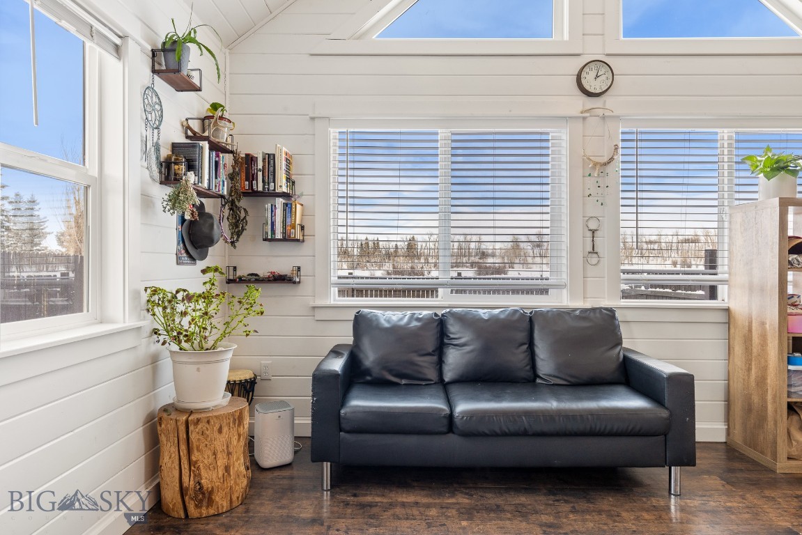 Hidden Valley - Residential