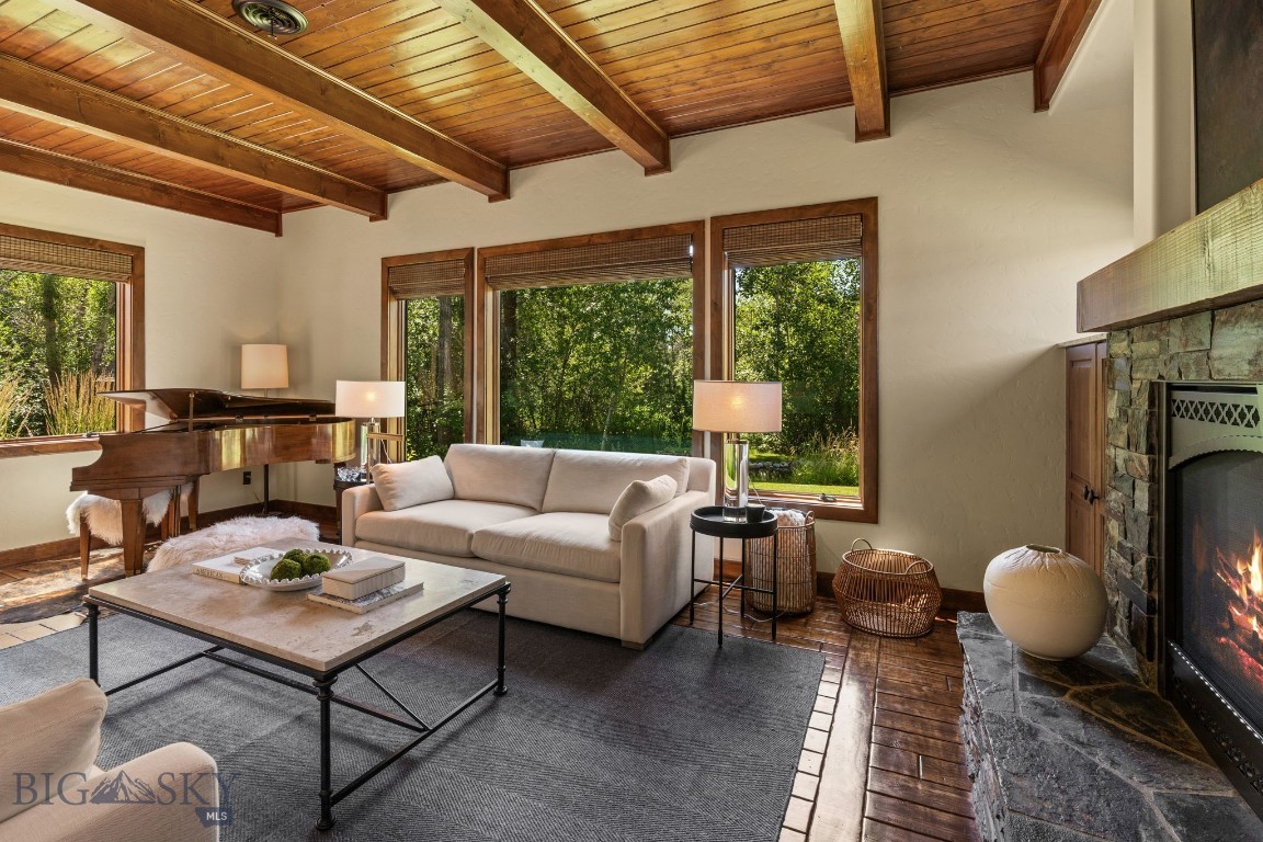 Galactic Park - Residential