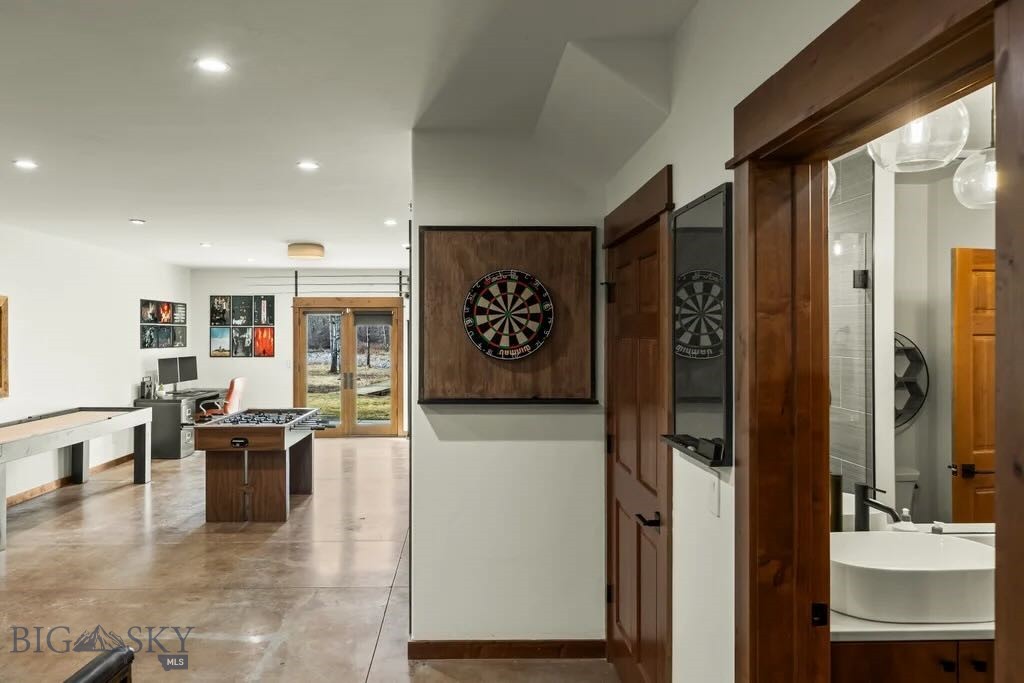 Rainbow - Residential