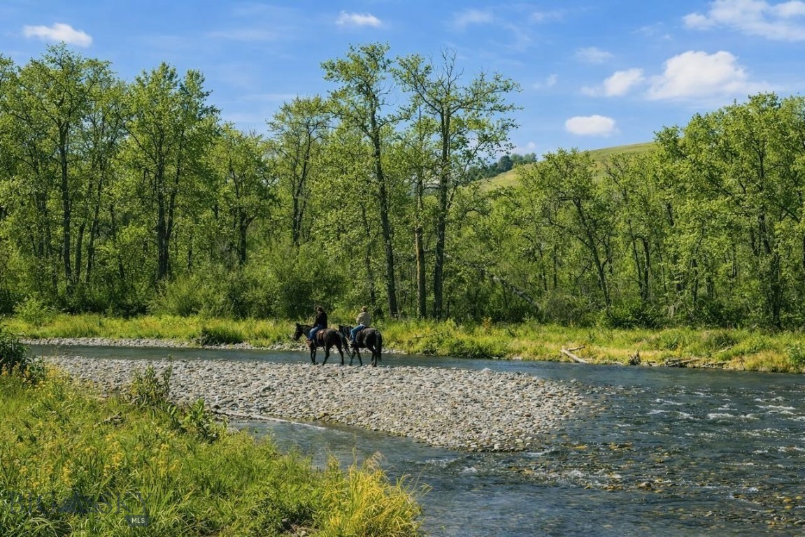 Rainbow - Residential