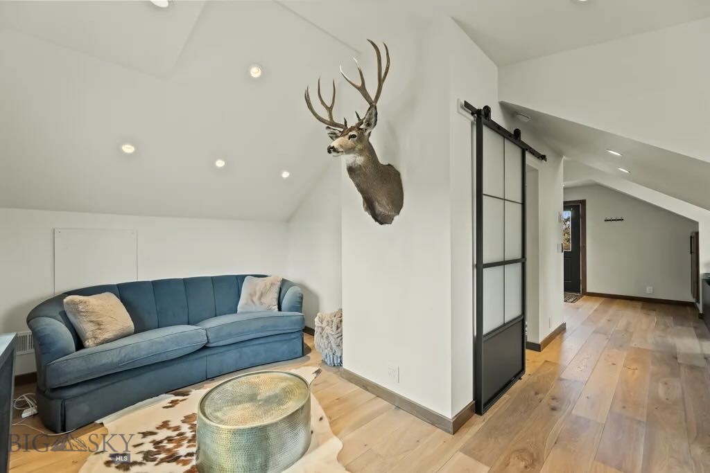 Rainbow - Residential