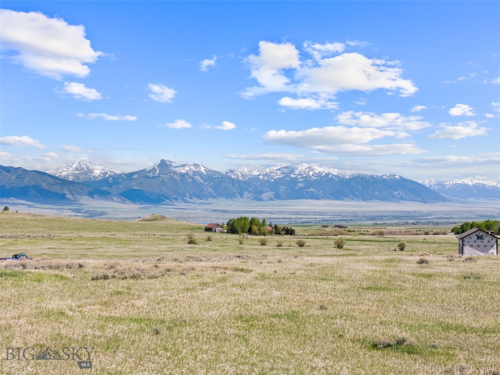 Shining Mountain West - Land