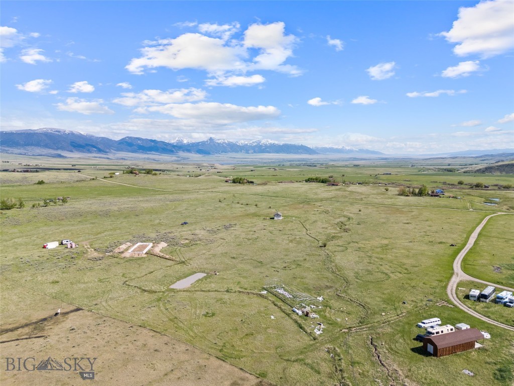 Shining Mountain West - Land