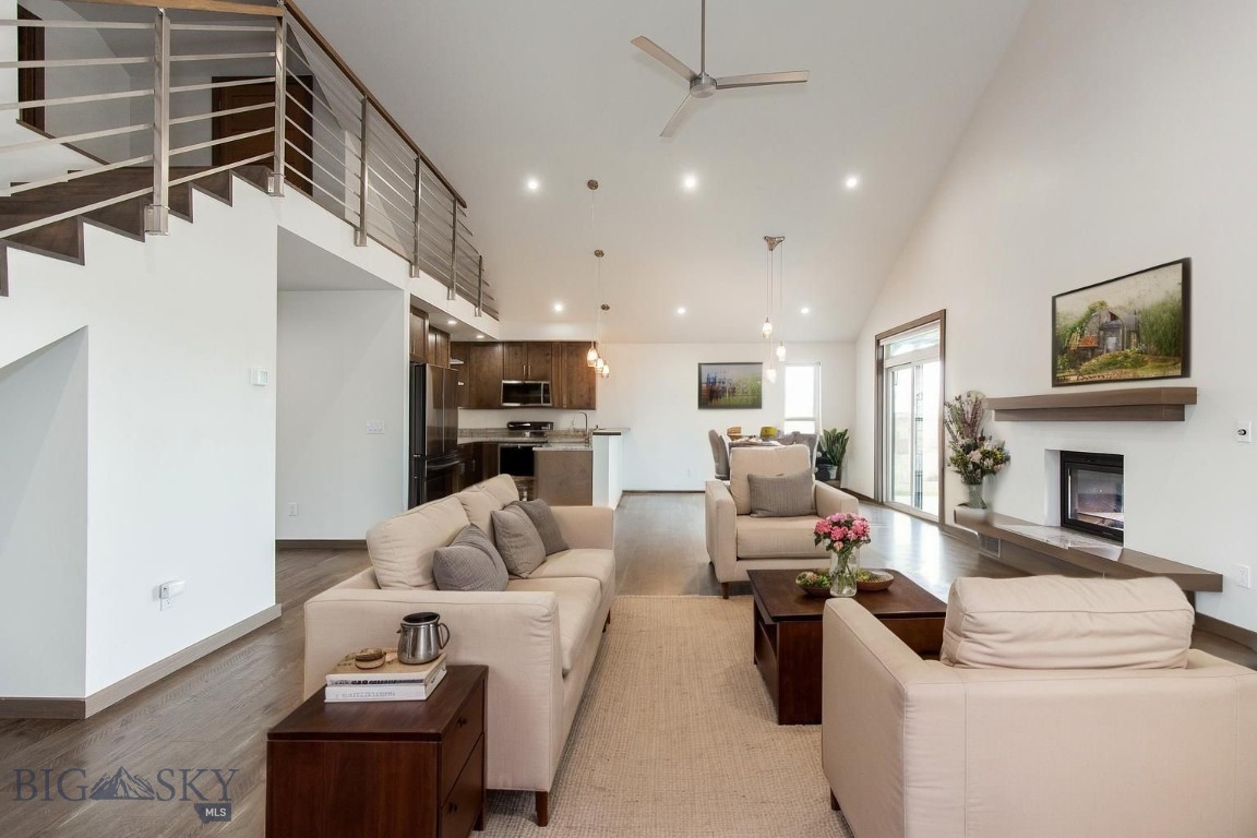 19 Sharptail Place