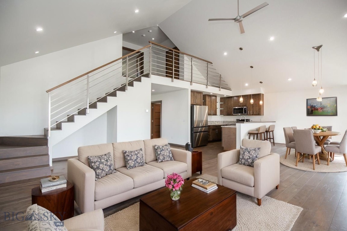 19 Sharptail Place