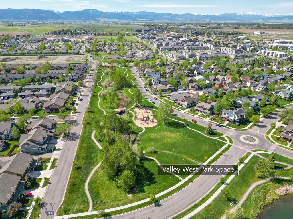 Valley West - Land