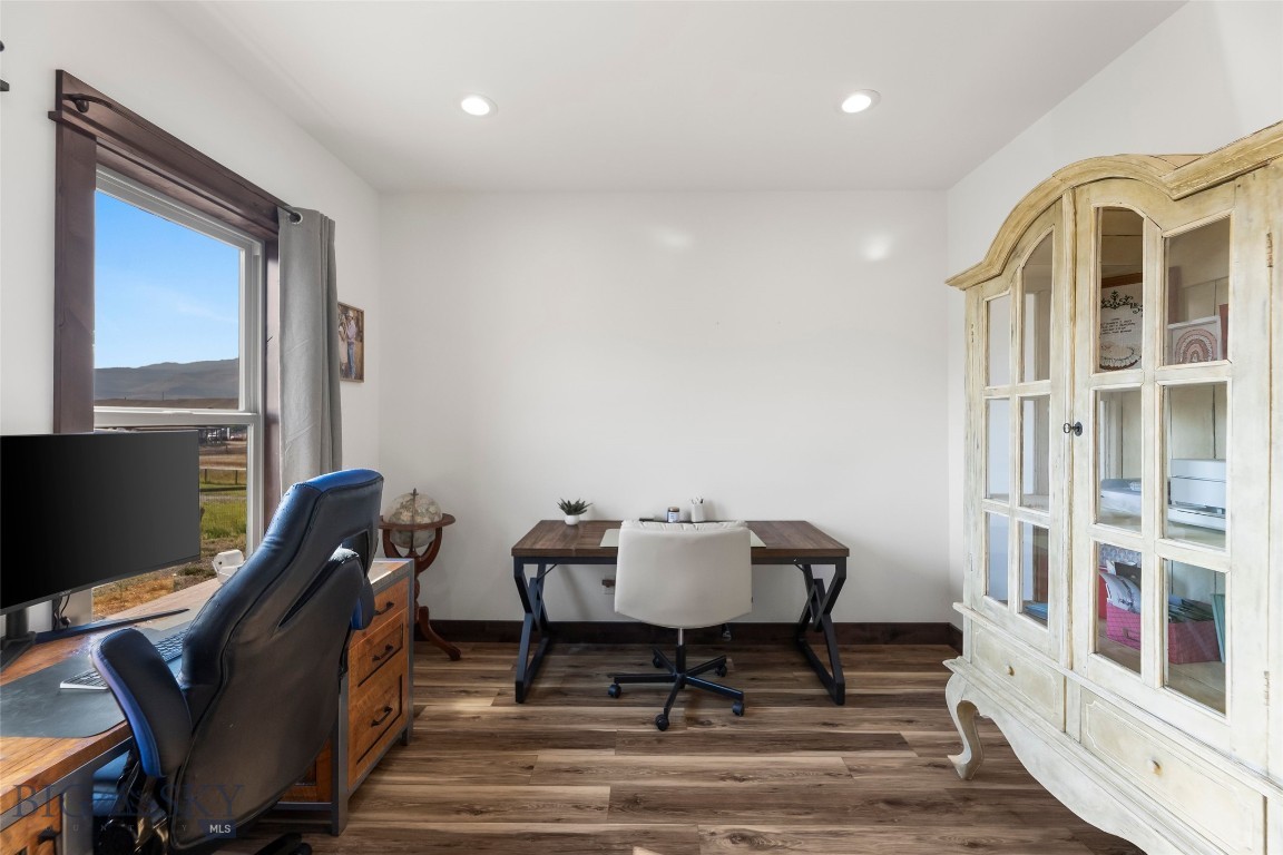 Paradise Valley Estates - Residential