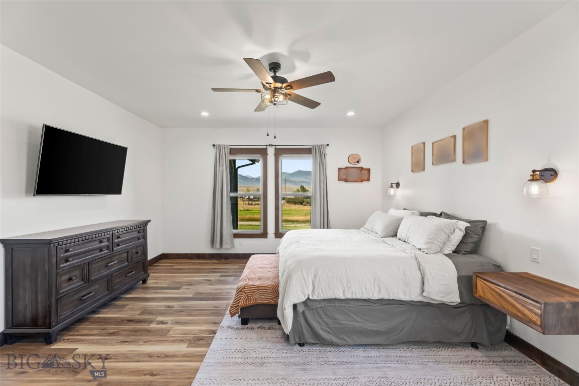 Paradise Valley Estates - Residential