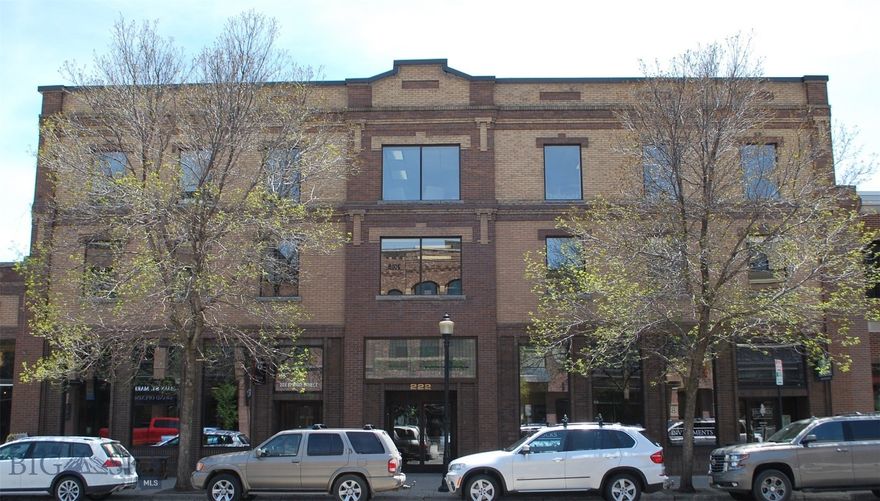 Prime downtown office space in the Baltimore Building available for short term lease.  Located on the south side of Main Street right next door to First Security Bank Downtown.  Second floor office space has an open area that could house multiple desks.  There is a smaller office in the back with an exterior window, an oversized hallway that could be used as work space and a conference room.  There are common restrooms just down the hall, and easy access via an elevator or two separate stairwells.  Great value for anyone looking for a short term lease in a great location.