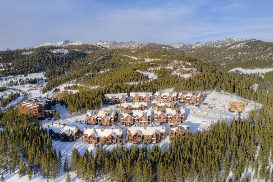Alpenglow Condo - Residential
