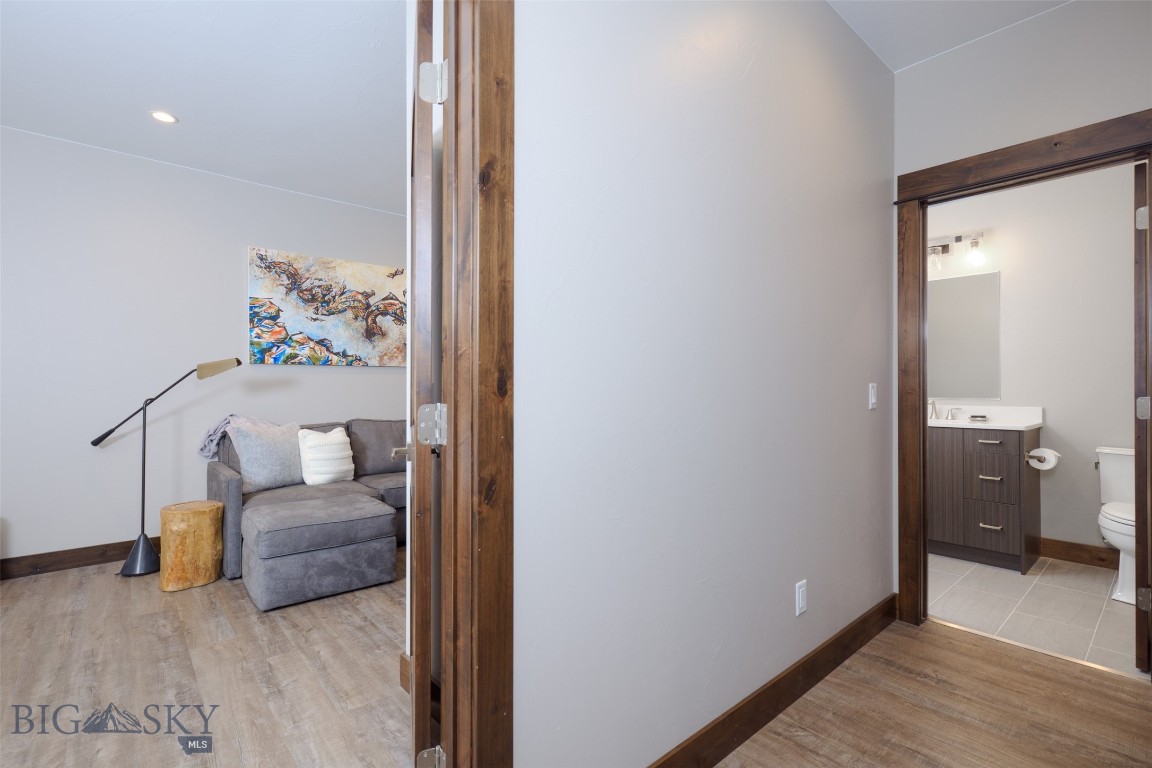 Alpenglow Condo - Residential