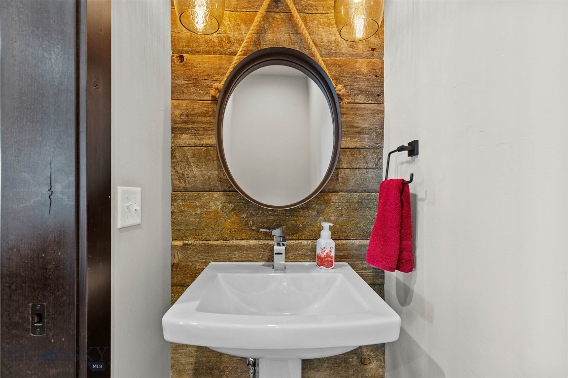 Flanders Mill - Residential