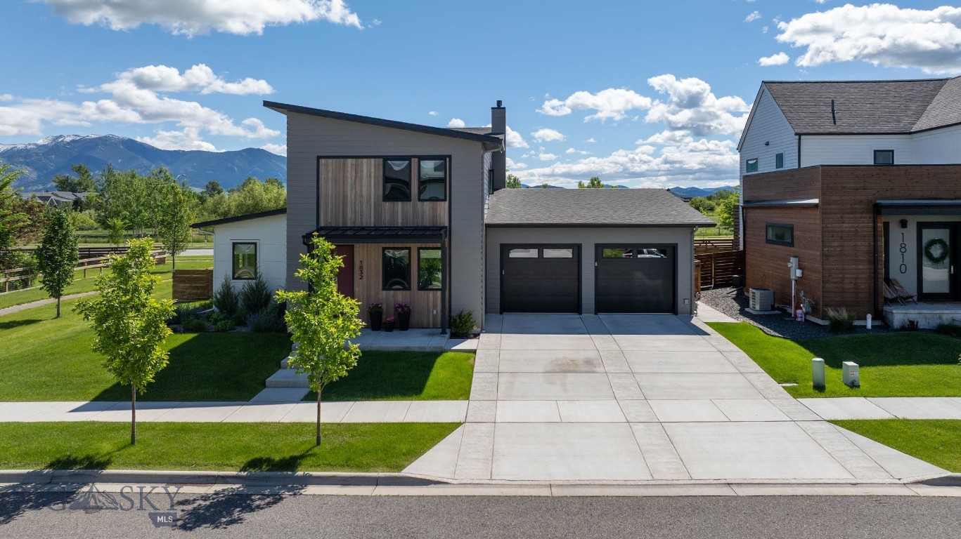 1832 Ryun Sun Way