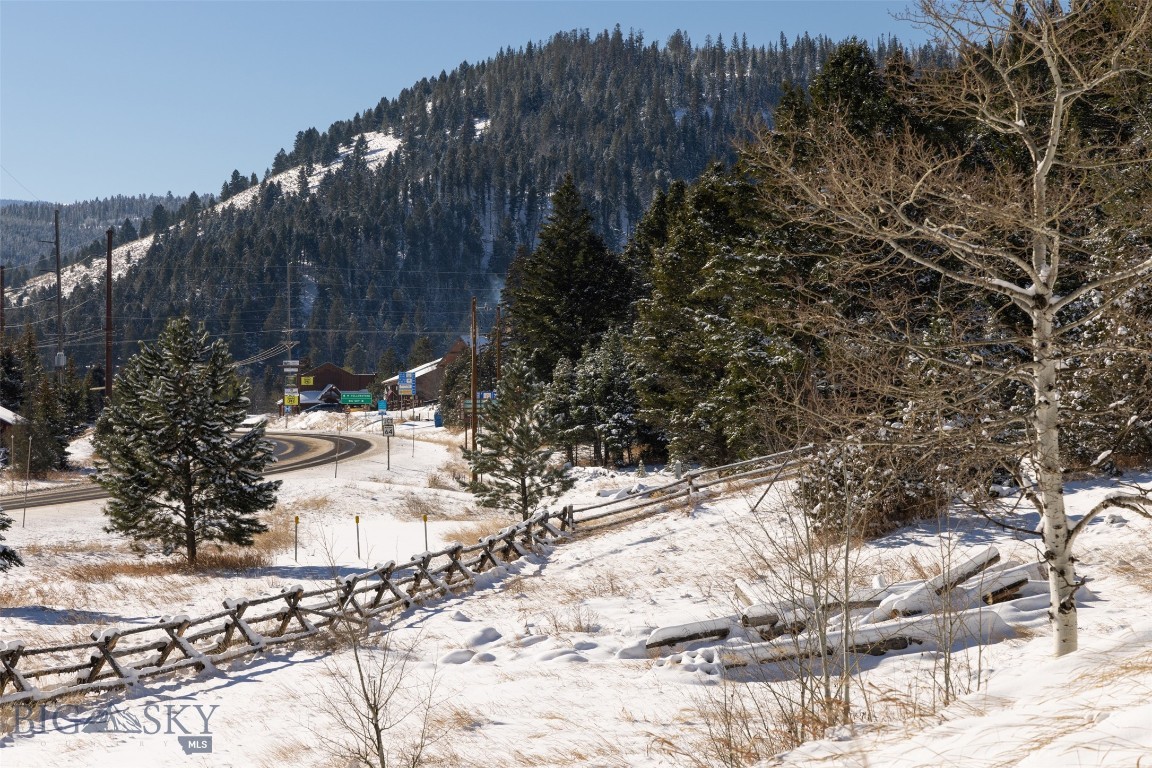 Gallatin Canyon - Land