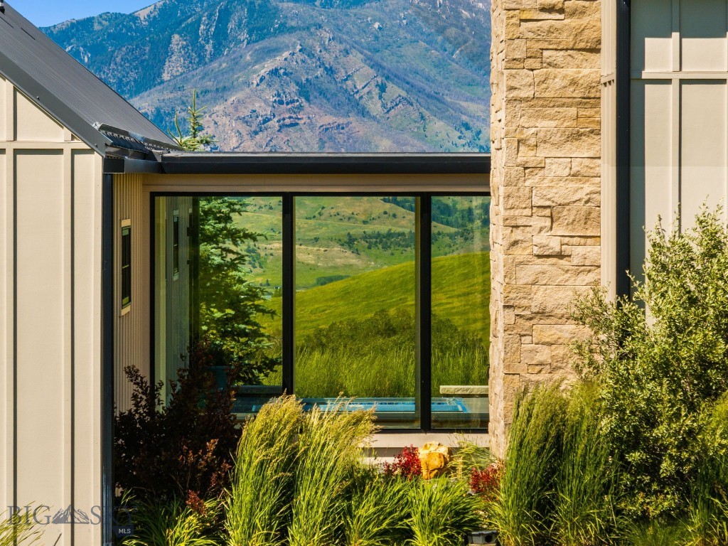 Eagle Rock Reserve - Residential