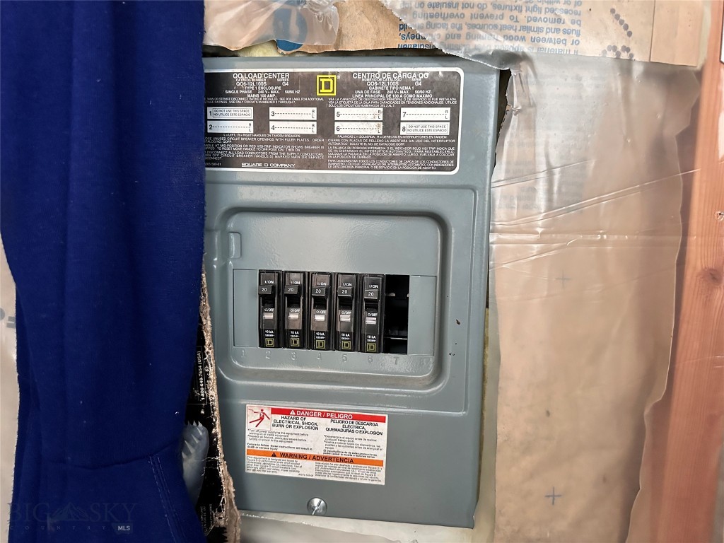 Shining Mountain Unit III - Residential