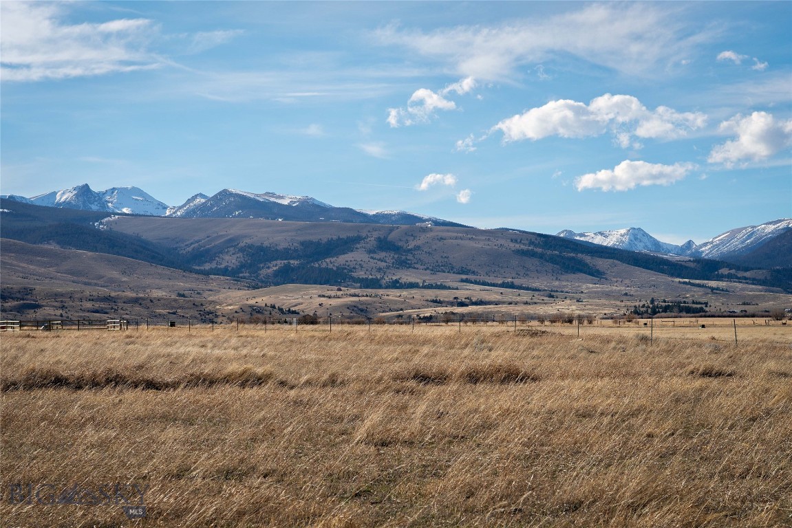 Shining Mountain West - Residential