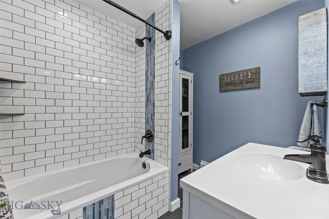 Baxter Creek - Residential