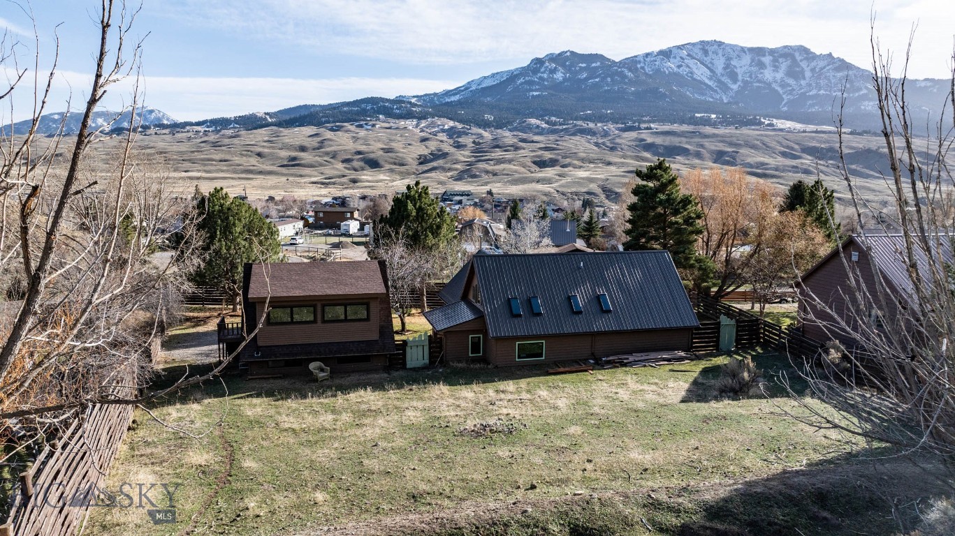 Solar Mountain - Residential