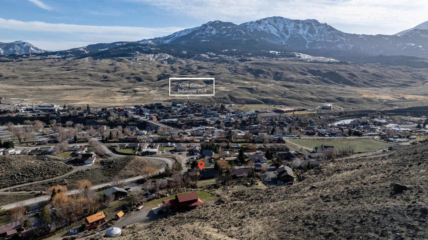 Solar Mountain - Residential