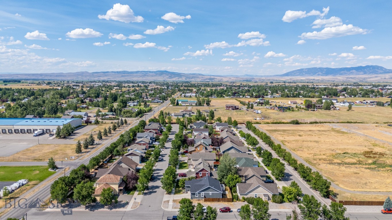 River Rock and Royal Village - Residential