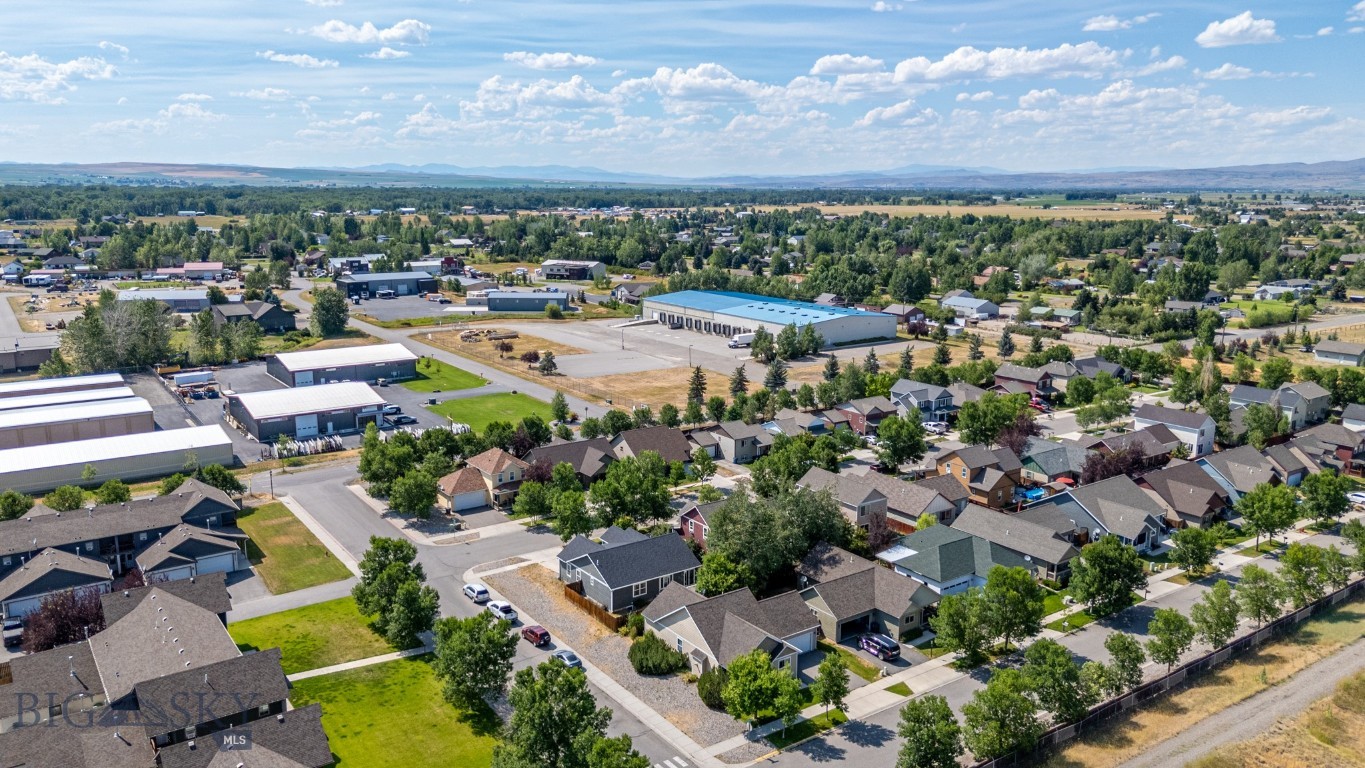 River Rock and Royal Village - Residential