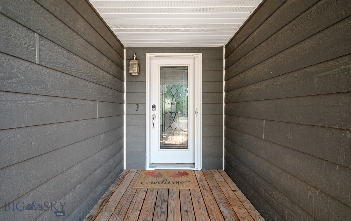 River Rock and Royal Village - Residential