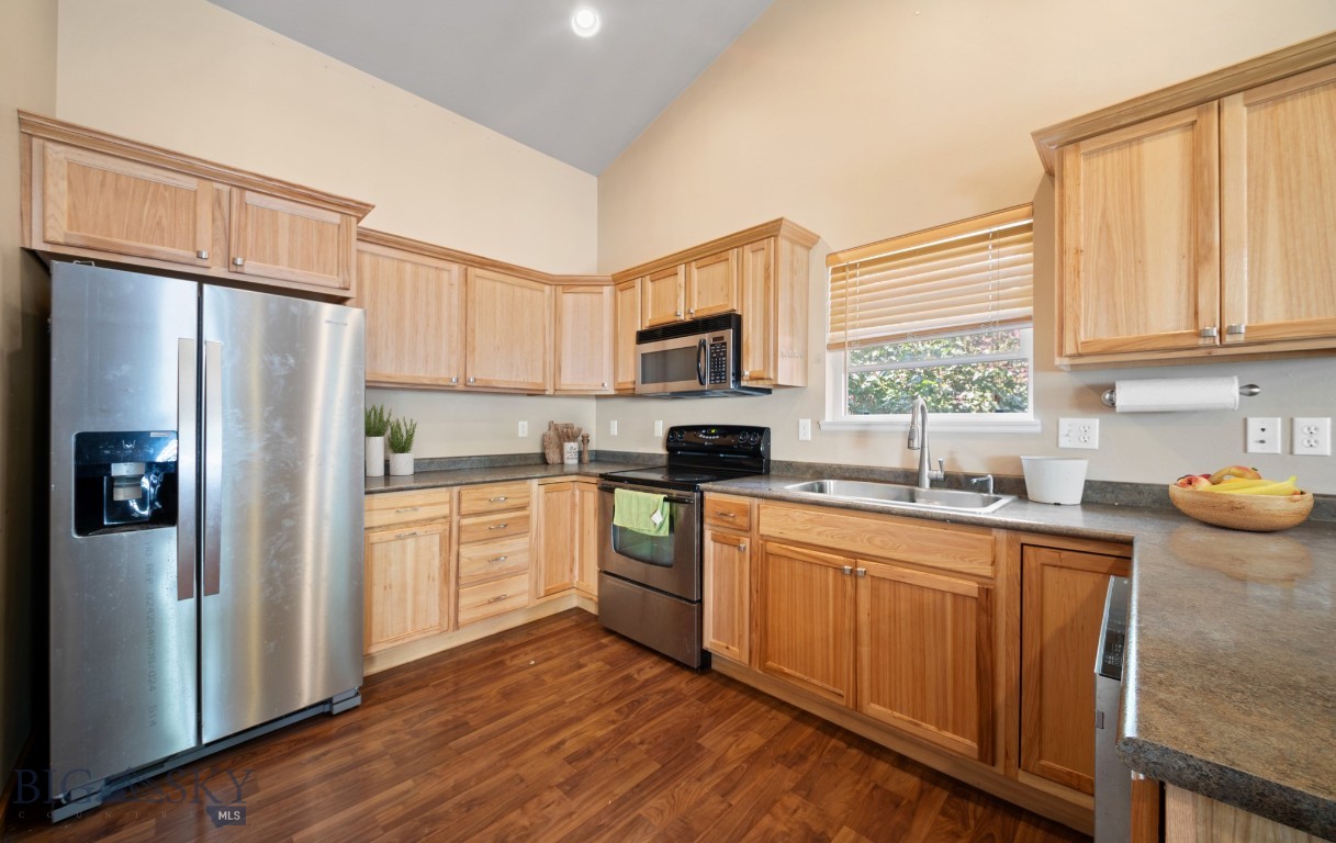 River Rock and Royal Village - Residential