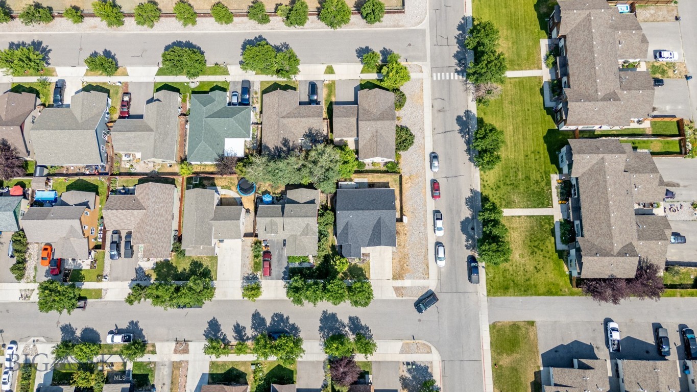 River Rock and Royal Village - Residential