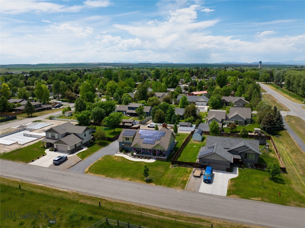 Manhattan, Montana 59741, United States, 3 Bedrooms Bedrooms, ,3 BathroomsBathrooms,Residential,Contingent,152203