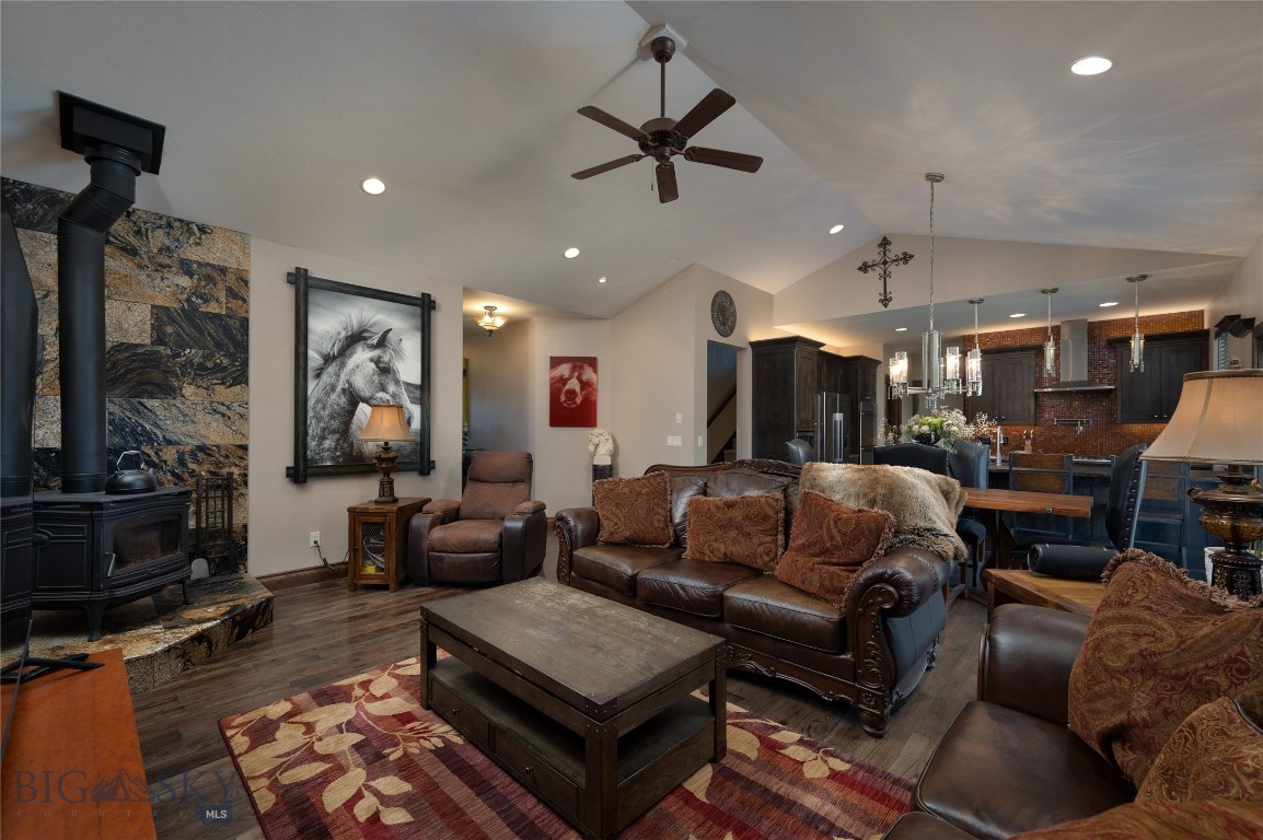 412 Cedar St.