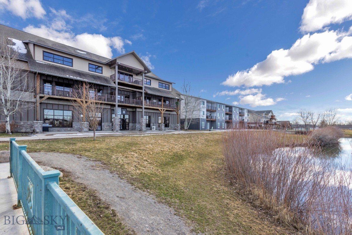 River Rock and Royal Village - Residential