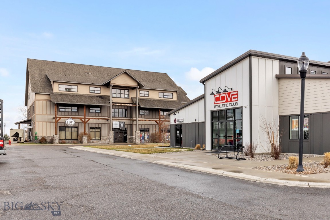 River Rock and Royal Village - Residential