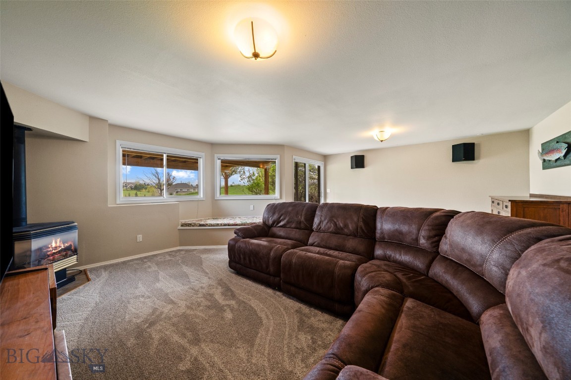 Summer Ridge - Residential