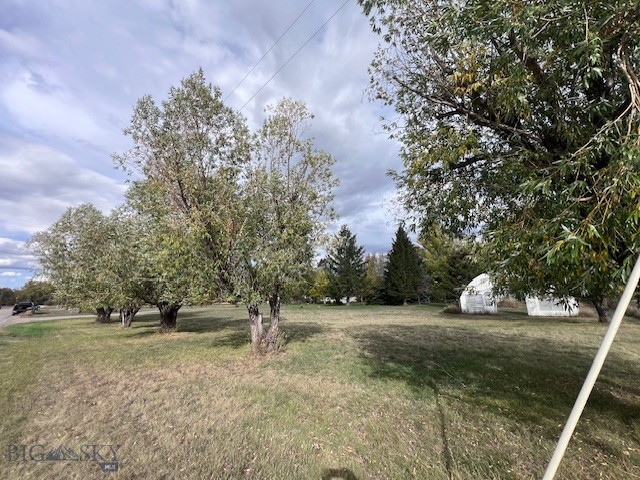 Shade Tree Acres - Residential