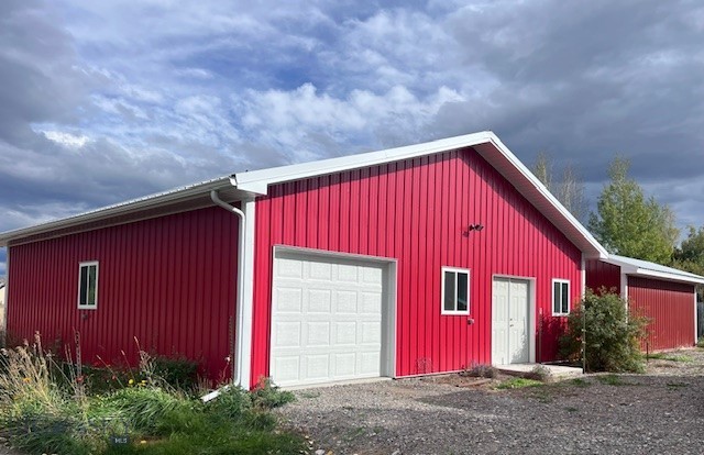 Shade Tree Acres - Residential