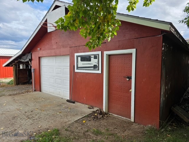 Shade Tree Acres - Residential