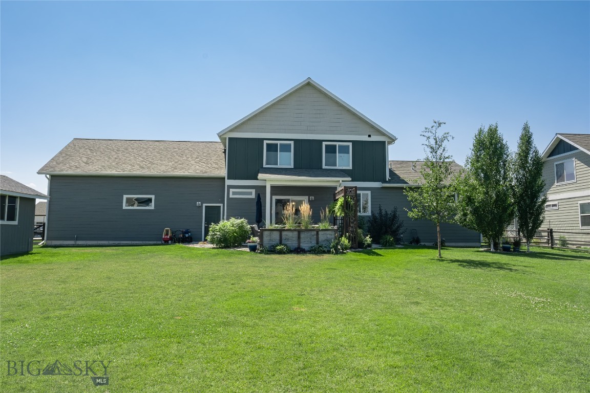 137 E Shade Tree
