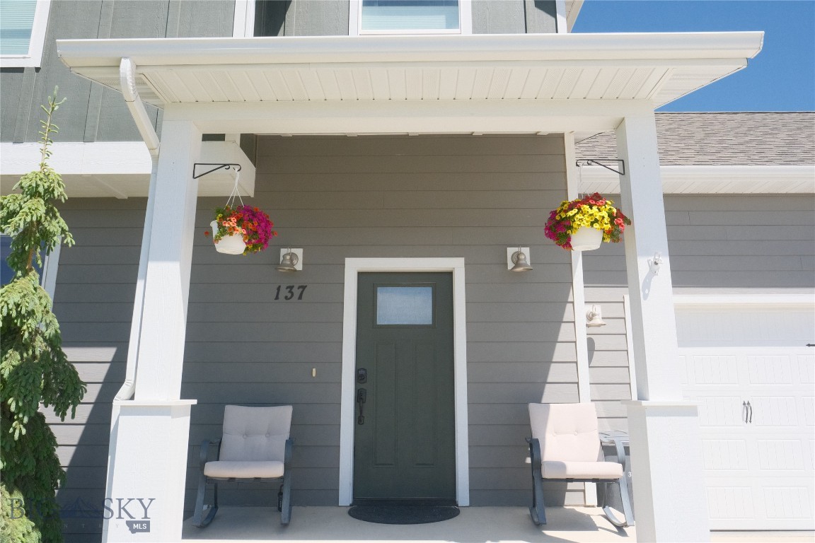 Pioneer Crossing - Residential
