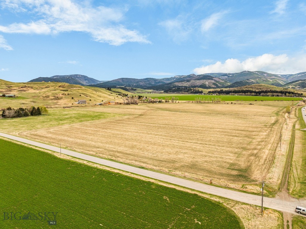 Hillside Tracts - Land