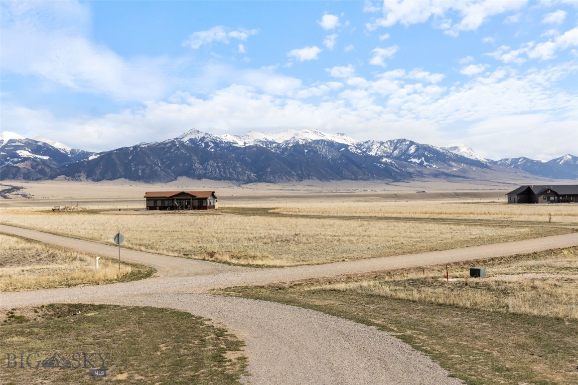 Pronghorn Meadows - Residential