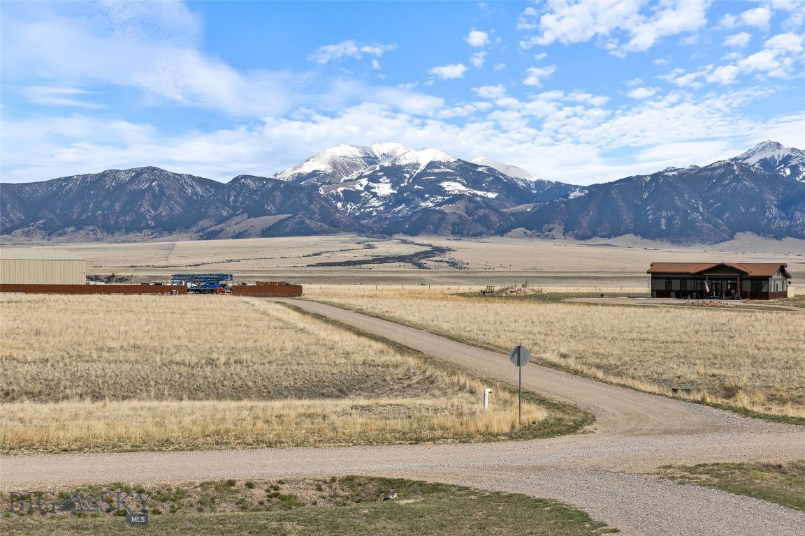 Pronghorn Meadows - Residential