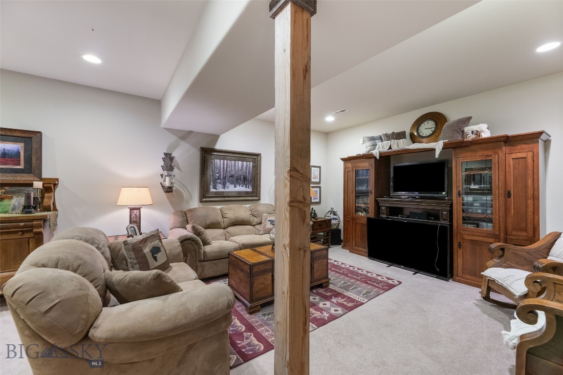 Pronghorn Meadows - Residential